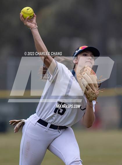 Thumbnail 2 in Aptos vs Burlingame (Stevenson School) photogallery.