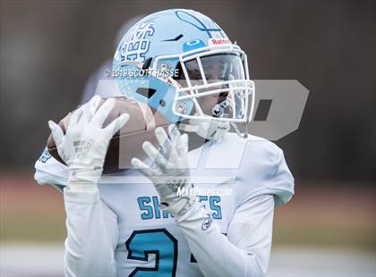 Thumbnail 3 in Walled Lake Western vs. Mona Shores (MHSAA D2 Semifinal)  photogallery.