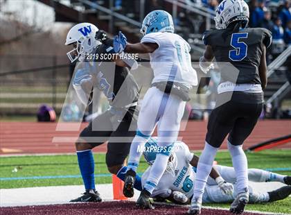 Thumbnail 3 in Walled Lake Western vs. Mona Shores (MHSAA D2 Semifinal)  photogallery.