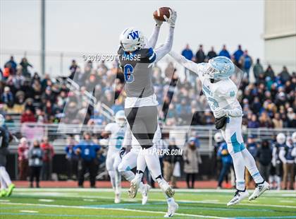 Thumbnail 2 in Walled Lake Western vs. Mona Shores (MHSAA D2 Semifinal)  photogallery.