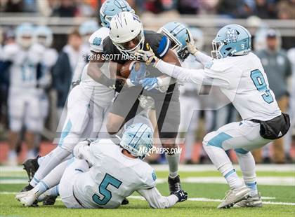 Thumbnail 1 in Walled Lake Western vs. Mona Shores (MHSAA D2 Semifinal)  photogallery.