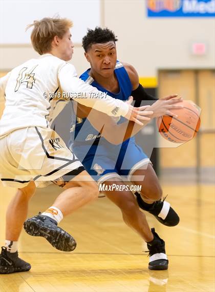 Thumbnail 3 in Peninsula Catholic @ Kellam photogallery.