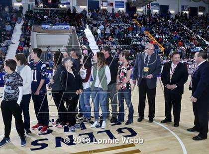 Thumbnail 2 in Shenendehowa vs. Aquinas  (NYSPHSAA Class AA Semifinal) photogallery.