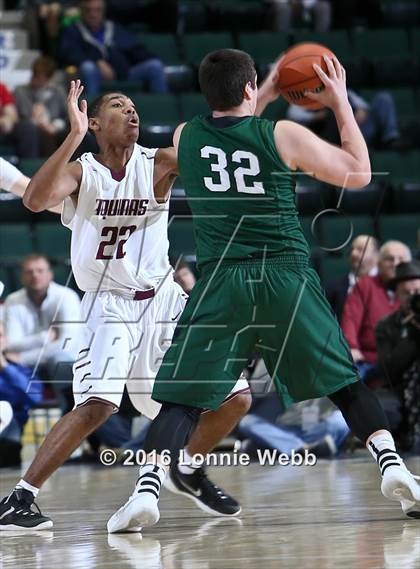 Thumbnail 1 in Shenendehowa vs. Aquinas  (NYSPHSAA Class AA Semifinal) photogallery.