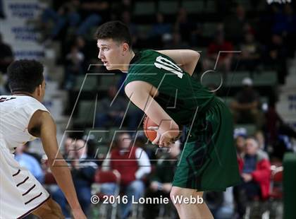 Thumbnail 2 in Shenendehowa vs. Aquinas  (NYSPHSAA Class AA Semifinal) photogallery.