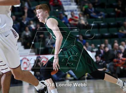 Thumbnail 2 in Shenendehowa vs. Aquinas  (NYSPHSAA Class AA Semifinal) photogallery.