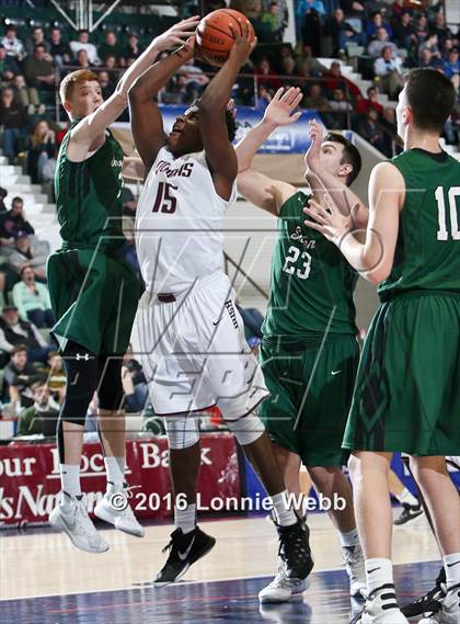 Thumbnail 1 in Shenendehowa vs. Aquinas  (NYSPHSAA Class AA Semifinal) photogallery.