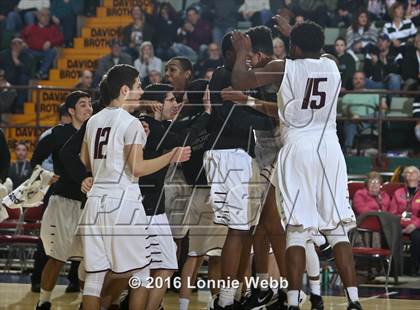 Thumbnail 1 in Shenendehowa vs. Aquinas  (NYSPHSAA Class AA Semifinal) photogallery.