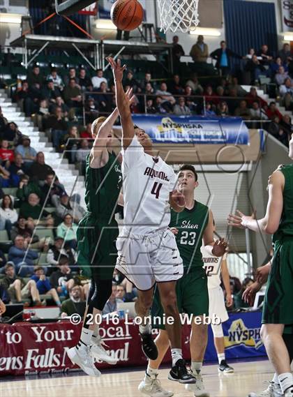 Thumbnail 2 in Shenendehowa vs. Aquinas  (NYSPHSAA Class AA Semifinal) photogallery.