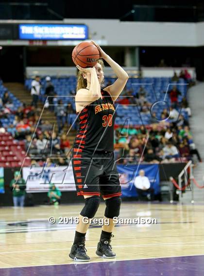 Thumbnail 3 in St. Mary's vs St. Francis (CIF SJS D1 Final) photogallery.