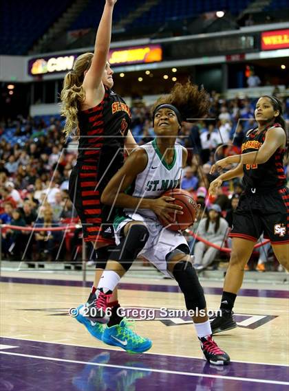 Thumbnail 3 in St. Mary's vs St. Francis (CIF SJS D1 Final) photogallery.