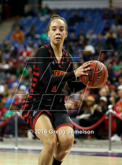 Thumbnail 2 in St. Mary's vs St. Francis (CIF SJS D1 Final) photogallery.