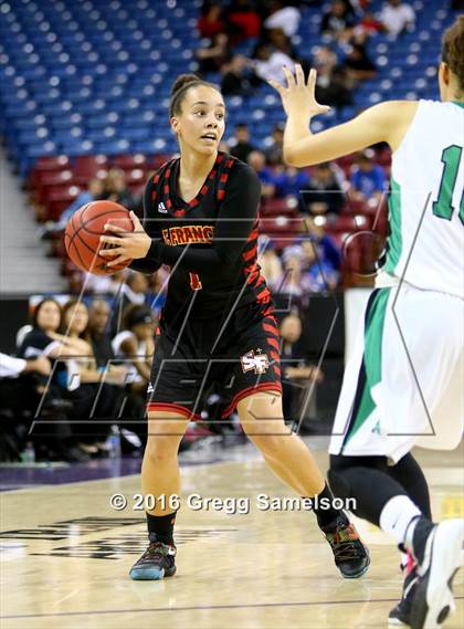 Thumbnail 3 in St. Mary's vs St. Francis (CIF SJS D1 Final) photogallery.