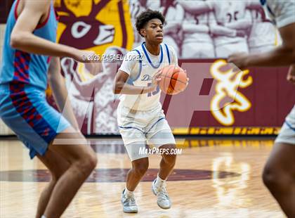 Thumbnail 3 in Dickinson vs. Pearce (McDonald's Texas Invitational Tournament) photogallery.