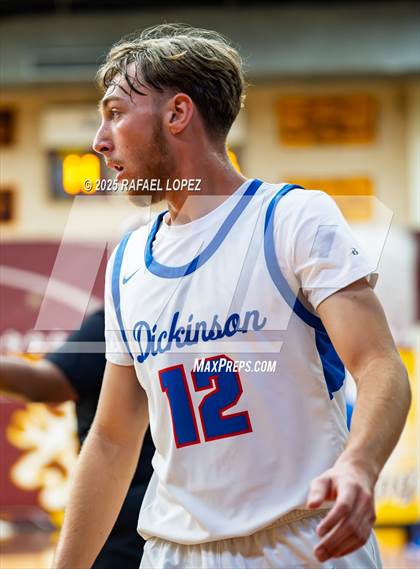 Thumbnail 1 in Dickinson vs. Pearce (McDonald's Texas Invitational) photogallery.