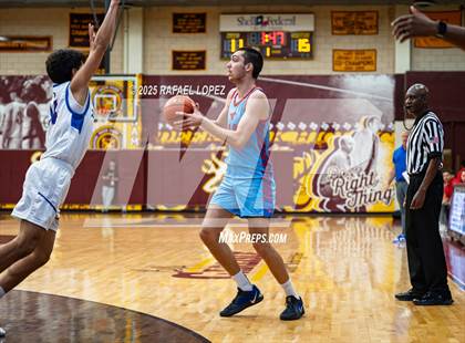 Thumbnail 3 in Dickinson vs. Pearce (McDonald's Texas Invitational Tournament) photogallery.