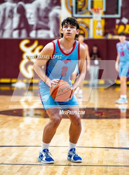 Thumbnail 3 in Dickinson vs. Pearce (McDonald's Texas Invitational Tournament) photogallery.