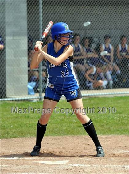 Thumbnail 3 in Rhinebeck vs Hoosick Falls (NYSPHSAA Class C Final) photogallery.