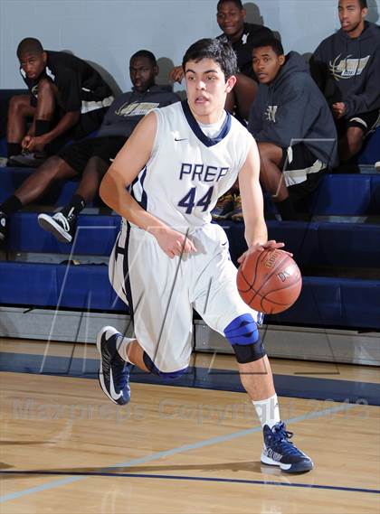 Thumbnail 2 in JV: Kilpatrick @ Flintridge Prep photogallery.