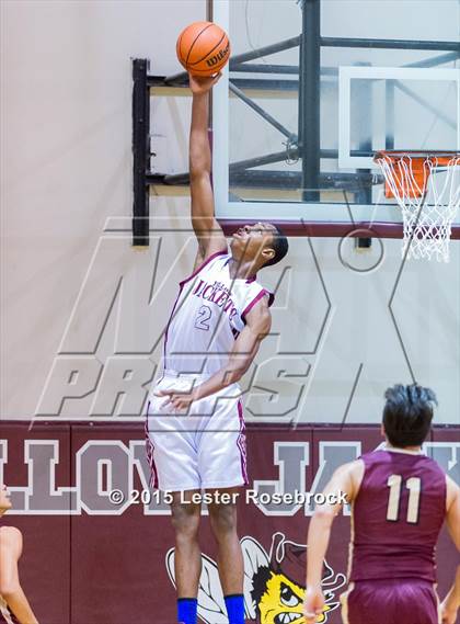 Thumbnail 2 in Los Fresnos vs. St. Anthony photogallery.