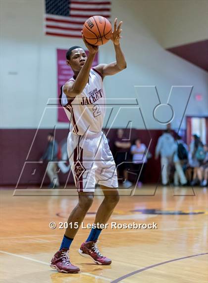 Thumbnail 2 in Los Fresnos vs. St. Anthony photogallery.