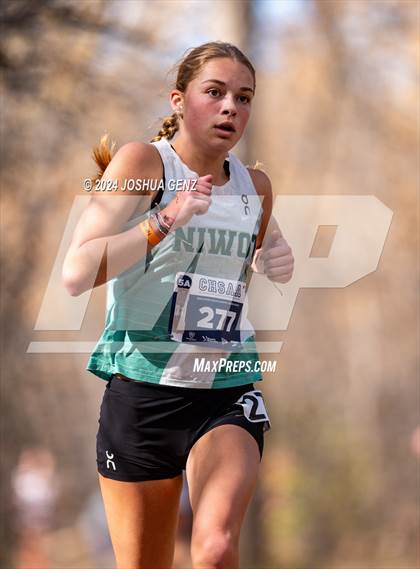 Thumbnail 1 in CHSAA 5A Cross Country Final photogallery.