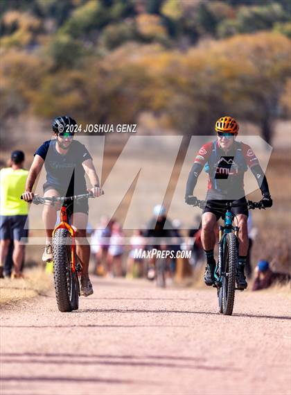 Thumbnail 2 in CHSAA 5A Cross Country Final photogallery.