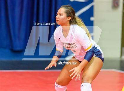 Thumbnail 1 in Steinbrenner vs. Out-of-Door Academy (Circus City Invitational) photogallery.