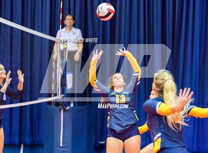 Thumbnail 3 in Steinbrenner vs. Out-of-Door Academy (Circus City Invitational) photogallery.