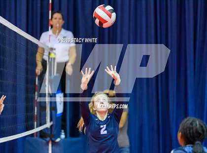 Thumbnail 1 in Steinbrenner vs. Out-of-Door Academy (Circus City Invitational) photogallery.