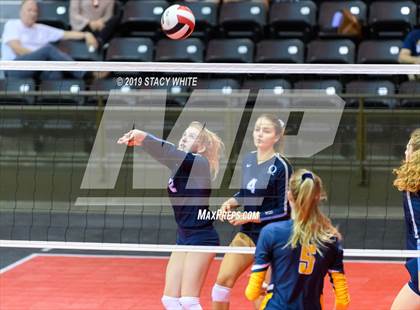 Thumbnail 1 in Steinbrenner vs. Out-of-Door Academy (Circus City Invitational) photogallery.