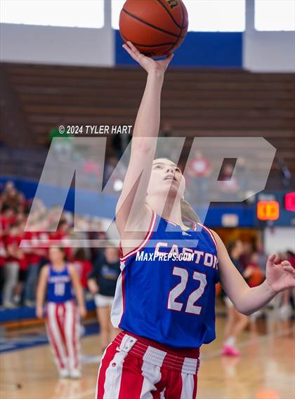Thumbnail 3 in Caston vs. Marquette Catholic (IHSAA 1A Semi-State 7) photogallery.