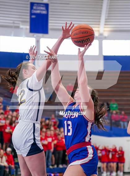 Thumbnail 3 in Caston vs. Marquette Catholic (IHSAA 1A Semi-State 7) photogallery.