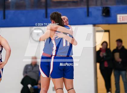 Thumbnail 1 in Caston vs. Marquette Catholic (IHSAA 1A Semi-State 7) photogallery.