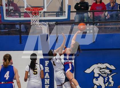 Thumbnail 2 in Caston vs. Marquette Catholic (IHSAA 1A Semi-State 7) photogallery.