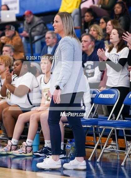 Thumbnail 2 in Caston vs. Marquette Catholic (IHSAA 1A Semi-State 7) photogallery.