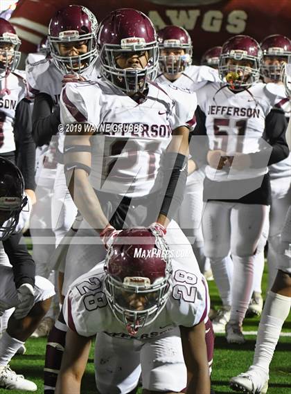 Thumbnail 1 in Jefferson vs. West Rusk (UIL 3A Bi-District Playoff) photogallery.