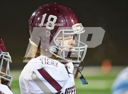 Thumbnail 1 in Jefferson vs. West Rusk (UIL 3A Bi-District Playoff) photogallery.
