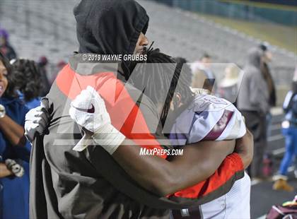 Thumbnail 2 in Jefferson vs. West Rusk (UIL 3A Bi-District Playoff) photogallery.