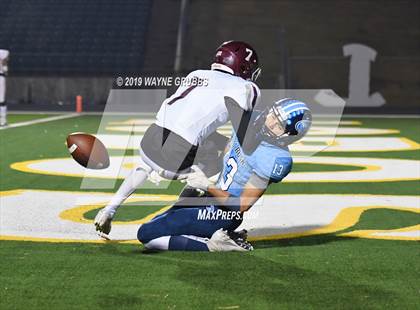 Thumbnail 2 in Jefferson vs. West Rusk (UIL 3A Bi-District Playoff) photogallery.