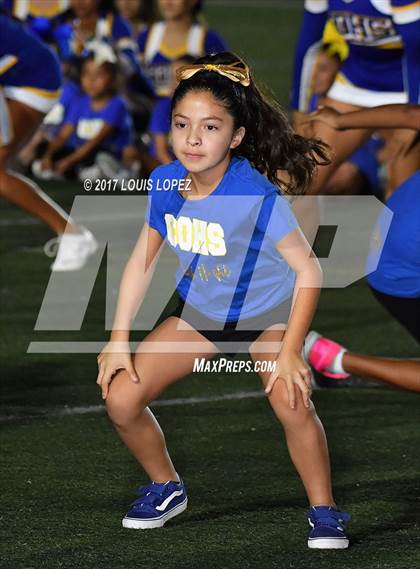 Thumbnail 2 in Glendora @ Charter Oak photogallery.
