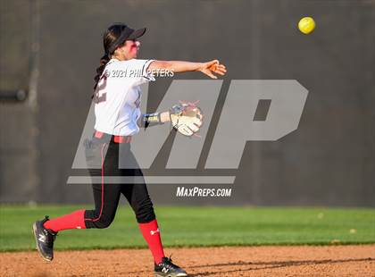 Thumbnail 3 in Woodson @ Madison photogallery.