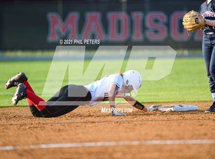 Thumbnail 1 in Woodson @ Madison photogallery.