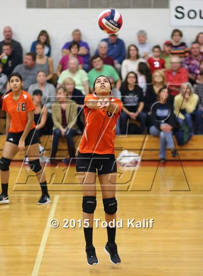 Thumbnail 1 in Goodwin RVT vs Hale Ray (CIAC Class S 2nd Round) photogallery.