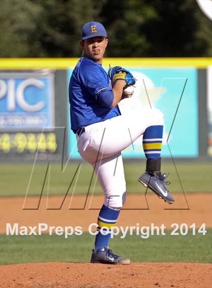 Thumbnail 3 in Exeter vs. Immanuel (CIF CS D5 Final) photogallery.
