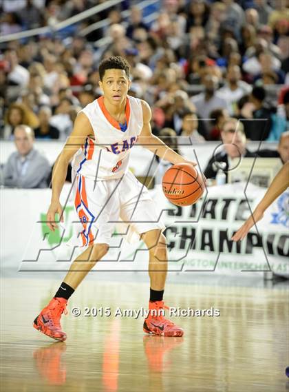 Thumbnail 2 in Garfield vs. Rainier Beach (WIAA 3A Final) photogallery.