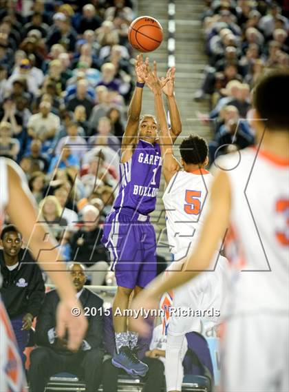 Thumbnail 3 in Garfield vs. Rainier Beach (WIAA 3A Final) photogallery.