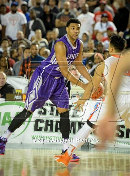Thumbnail 3 in Garfield vs. Rainier Beach (WIAA 3A Final) photogallery.