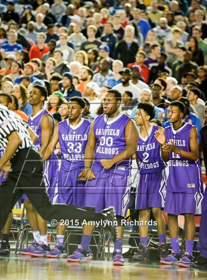 Thumbnail 1 in Garfield vs. Rainier Beach (WIAA 3A Final) photogallery.