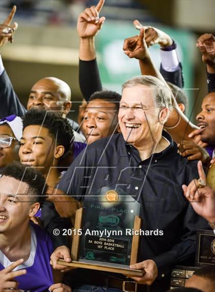 Thumbnail 1 in Garfield vs. Rainier Beach (WIAA 3A Final) photogallery.